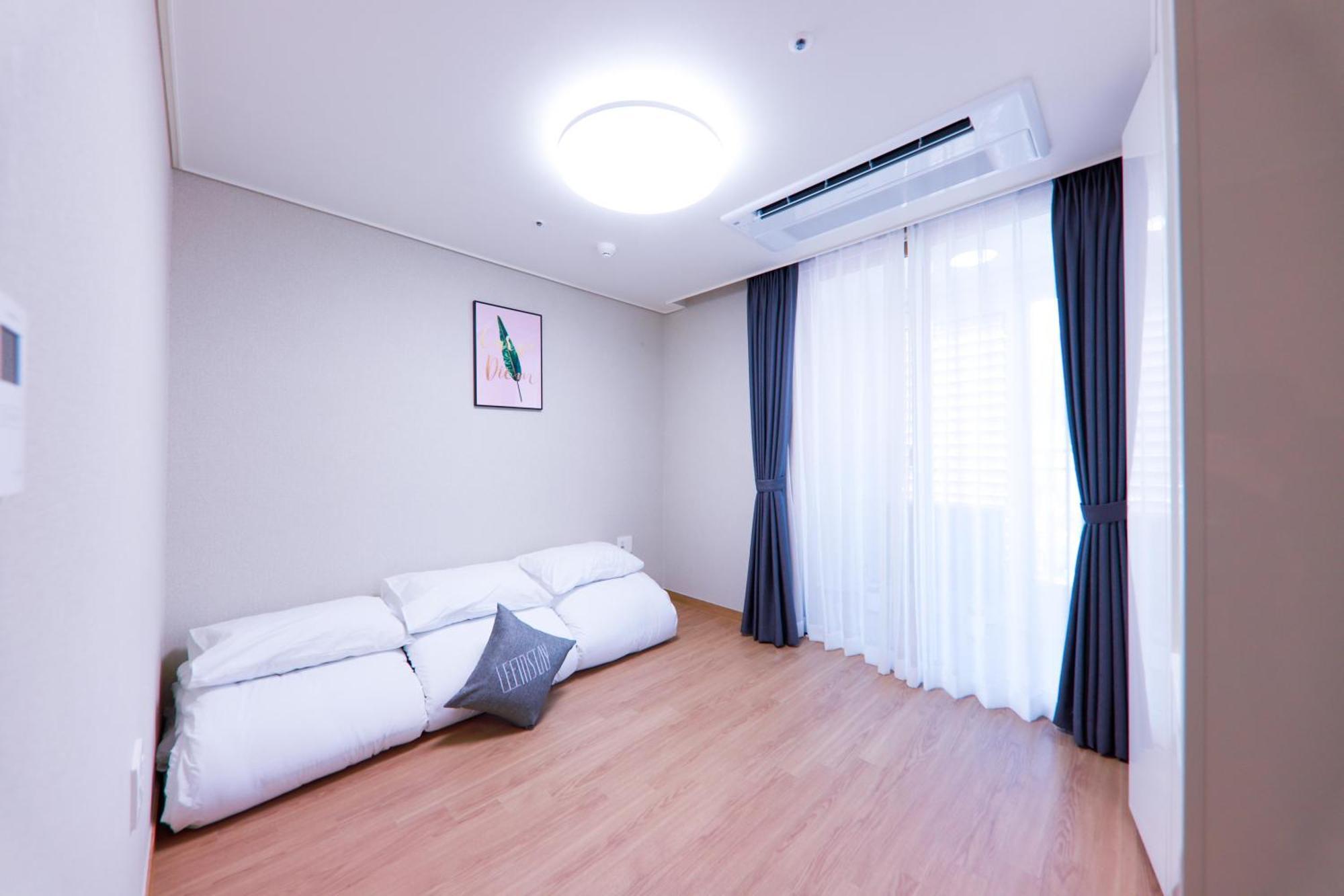 Geoje Leein Stay Hotel Экстерьер фото