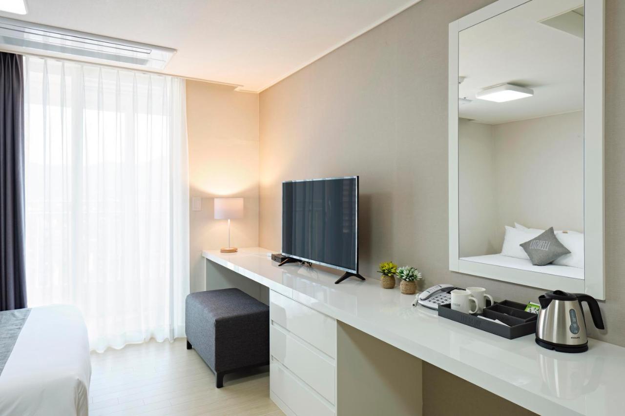 Geoje Leein Stay Hotel Экстерьер фото