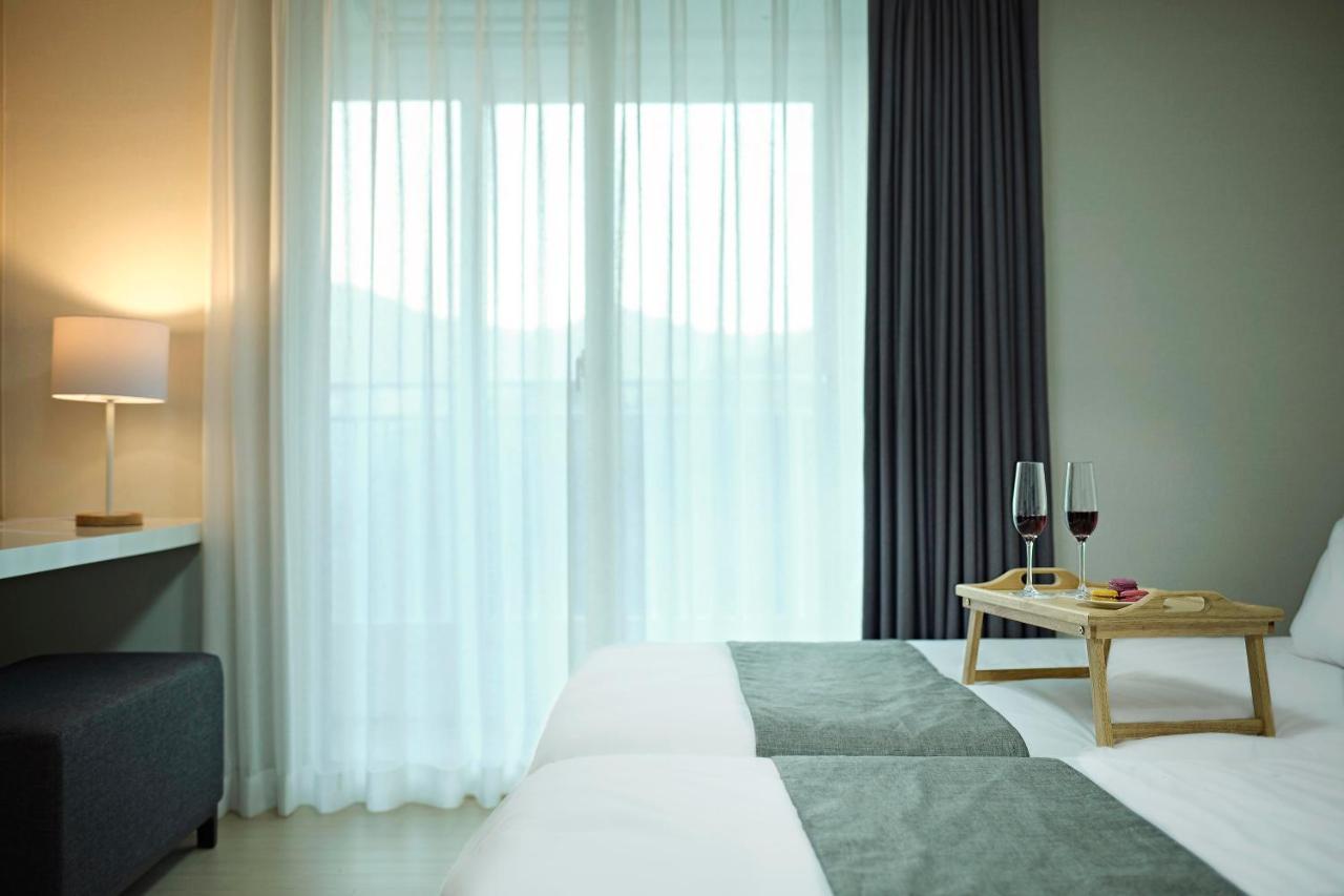 Geoje Leein Stay Hotel Экстерьер фото